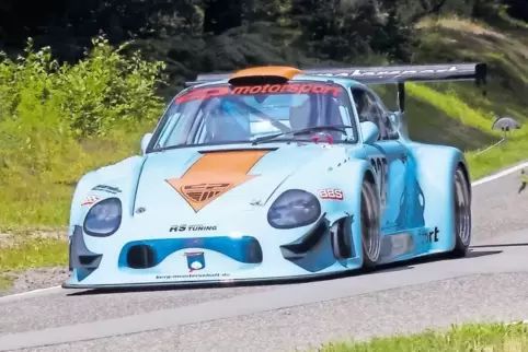 Der Österreicher Herbert Stolz gewann auf seinem Porsche 935 DP II die Klasse der Sportwagen mit mehr als 3000 Kubikzentimeter H