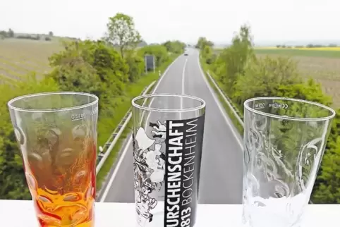 Prost: Die Sperrung der B 271 für den Erlebnistag Deutsche Weinstraße ist beantragt, das Programm soll noch wachsen.