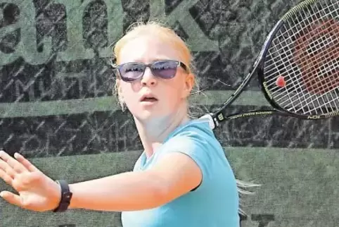 Emily Müller vom TC Grün-Weiß Neustadt verpasste einen vorderen Platz in ihrer Altersklasse.