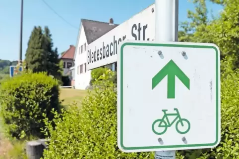 Gut ausgeschildert: der Radweg von Kusel-Diedelkopf nach Bledesbach.