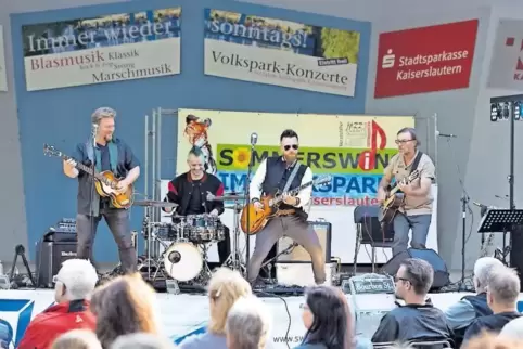 Energie satt von der Bühne: die Stephan Kahne Band.