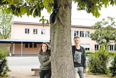 Julia Wind und Theo Heupel sind politisch interessiert und wissen, dass freie Wahlen in vielen anderen Ländern keine Selbstverst