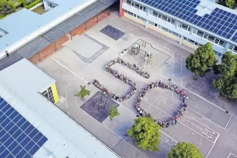 Feierte 2015 ihr 50-Jähriges und wird nun ausgebaut: die Eichendorffschule in Branchweiler.