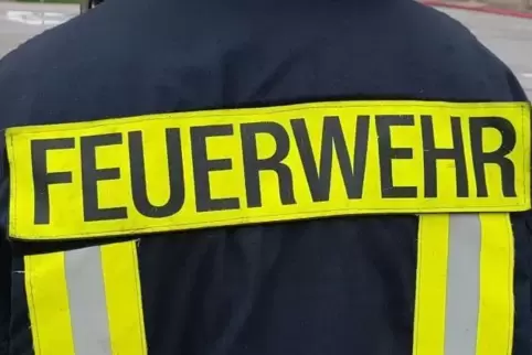 Die Feuerwehr war mit 40 Kräften im Einsatz, um die alte Frau zu finden. Foto: Hecht 