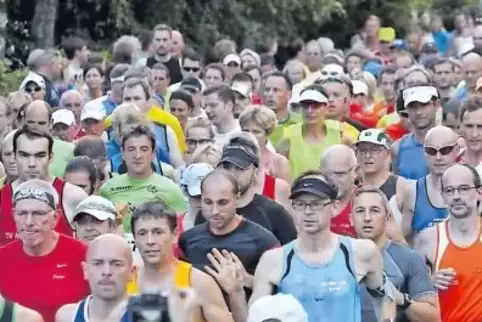 Der Sommernachtslauf in Bellheim ist ein Muss im Südpfälzer Laufkalender.
