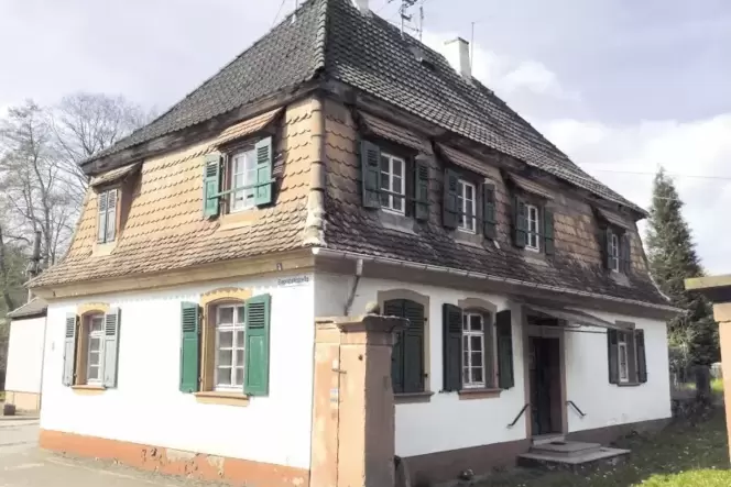 Das Besondere am Hedwighaus ist das schöne Mansardendach, das stark vom Barock geprägt ist.