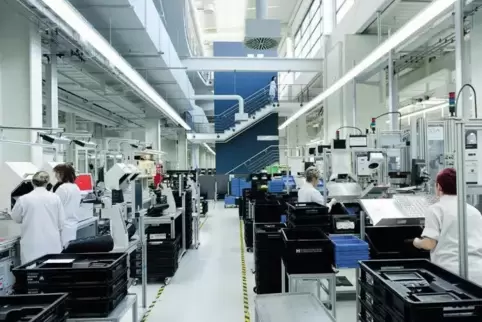 Schaidt Innovations: Elektronik-Produktion für die Automobilindustrie. Foto: SI/Frei 