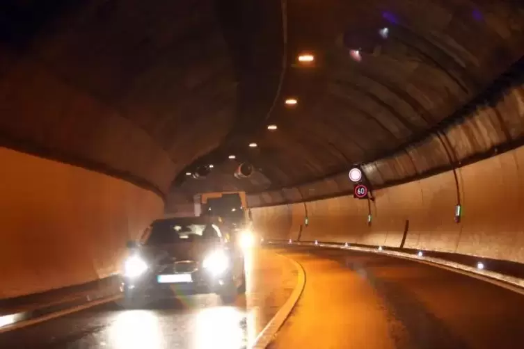 Zwei B-10-Tunnel sind am Donnerstag gesperrt.  Foto: iversen 