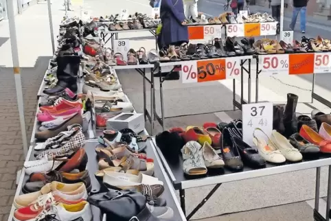 Kerweschnäppchen: Die Einzelhändler bieten am verkaufsoffenen Sonntag verschiedene Aktionen an.