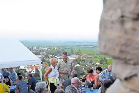 Der Förderkreis der Wachtenburger Ruine wird 33 Jahre alt.