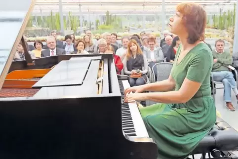 Elena Kuschnerova vor einigen Jahren bei einem Konzert in Steinfeld.