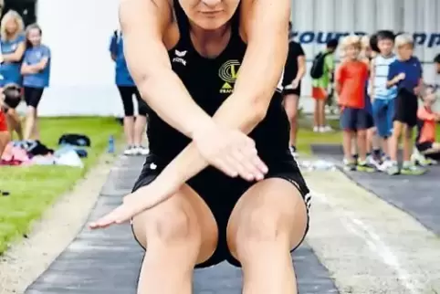 Natalie Tosic vom LAC Frankenthal musste sich im Dreikampf mit Platz zwei begnügen.