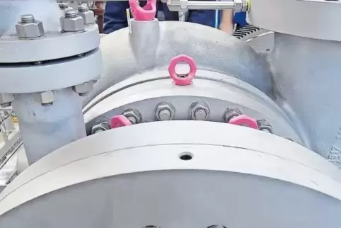 Der Maschinenbau ist mit gut einer Million Mitarbeitern ein Kernstück der deutschen Wirtschaft. Unser Bild zeigt Mitarbeiter der