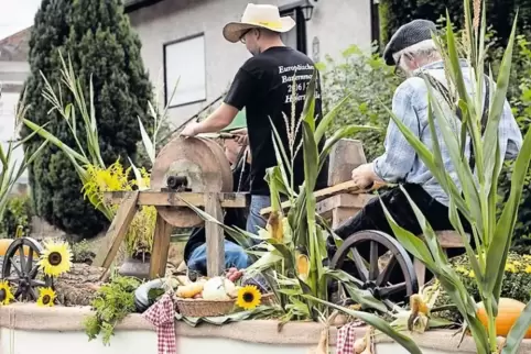 Beim Kerweumzug natürlich ein Thema: der Europäische Bauernmarkt des Landkreises Kusel.