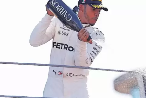 Jubel: Lewis Hamilton.