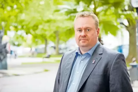 Marcus Künster an einem der grünsten Fleckchen in der Innenstadt: der Ludwigsplatz.