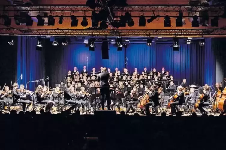 2016 gab der Chor „Zweitausendneun“ ein Konzert in der Kandeler Bienwaldhalle.