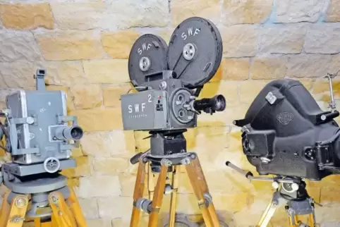 Das Deutsche Film- und Fototechnik Museum in Deidesheim (DFTM) widmet dem 50. Jahrestag der Einführung des Farbfernsehens in Deu