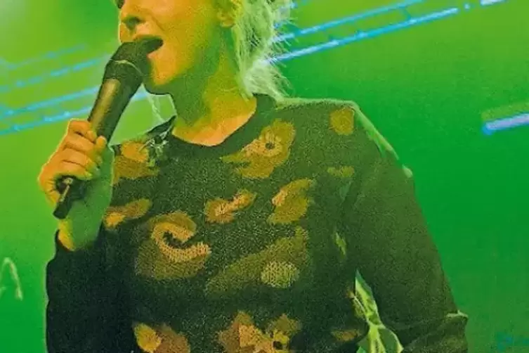 Animierte mit leichtf&uuml;&szlig;igen Hits zum Tanzen: Leslie Clio.