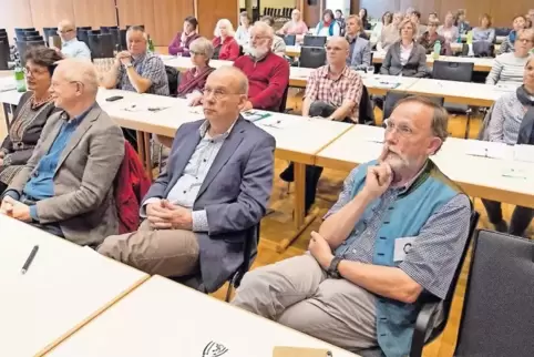 Der Mediziner Eike Heinicke (vorne rechts) kämpft mit Aufklärung der Bürger sowie auf politischer Ebene für eine bessere medizin
