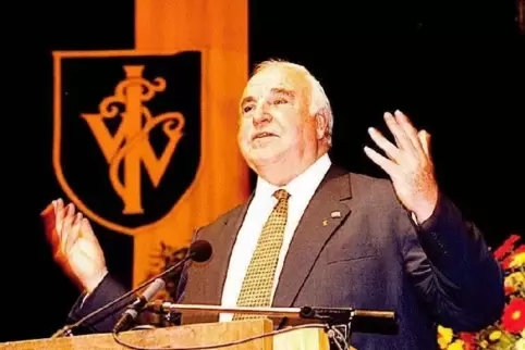 Helmut Kohl 1999 bei einem Auftritt in Neustadt. Archivfoto: LM