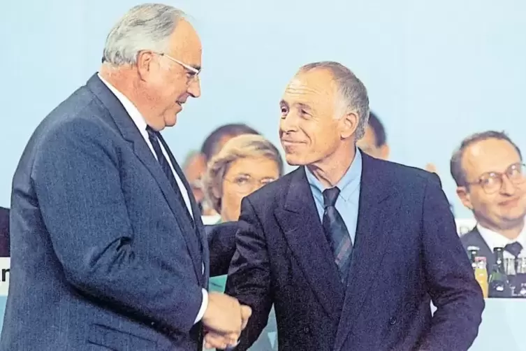 Schicksalshafte Verbindung: Auf dem CDU-Parteitag 1986 wird die Entfremdung zwischen Geißler und Helmut Kohl sichtbar.