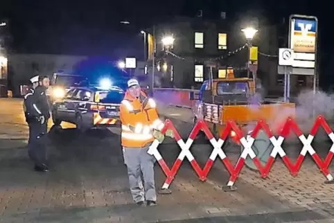 Die Lauterecker Innenstadt war zum Abtransport der großen Mengen hochexplosiven Materials gesperrt.