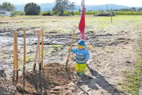 Würde wohl am liebsten sein Haus selber bauen: der kleine Gönnheimer Lennart-Ben.