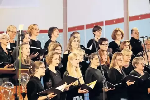 Mit Leidenschaft: Der Auftritt des Modern Choir des MGV Cäcilia.