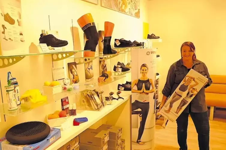 Tanja Sch&auml;fer ist die Ansprechpartnerin bei K&ouml;lsch Orthop&auml;die-Schuh-Technik in Waldfischbach-Burgalben.