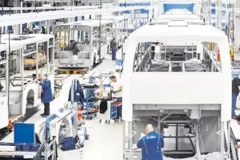 In das Mannheimer Evobus-Werk (Foto) werden fast 200 Millionen Euro investiert.