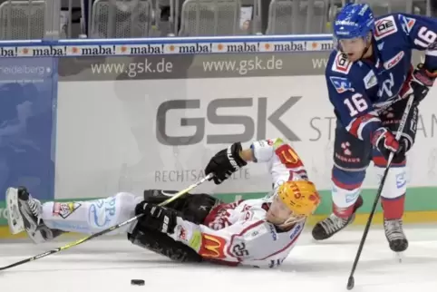 Starker Neuzugang der Adler: Devin Setoguchi (rechts). Foto: KUNZ 