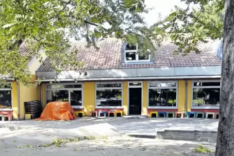 Mehr Kinder brauchen mehr Platz, deshalb wächst die Kita Gänseblümchen. Die neue Gruppe nimmt sieben Kinder unter drei Jahren au