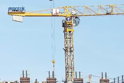 Vor allem in der Baubranche befürchten Experten eine Abkühlung der Konjunktur.