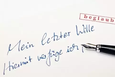 Bei einem Testament gibt es viel zu beachten.