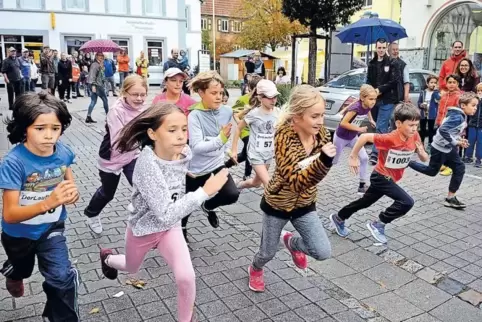 Nix wie weg: Start bei einem Oktobermarktlauf in Winnweiler.