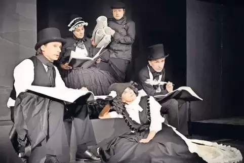 Das Leben der Gebrüder Grimm und ihre Märchen sind Thema eines Bühnenstücks, mit dem das Chawwerusch-Theater im Dezember in der 