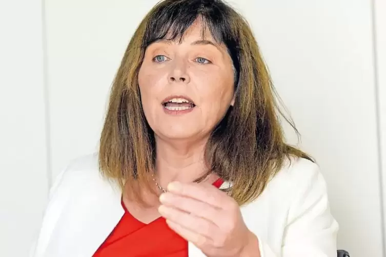 &bdquo;Es gibt hier eine hohe Politikverdrossenheit. Viele Menschen sagen, SPD und CDU sind nicht mehr unterscheidbar&ldquo;, so Jutta Stein