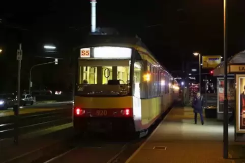 Mehrere Fahrten der S5 wurden am Montag gestrichen.  Foto: ARCHIV 