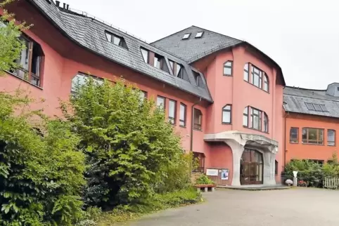 Im Gebäude der Frankenthaler Waldorfschule ist zurzeit auch noch die Kindertagesstätte Sterntaler untergebracht.