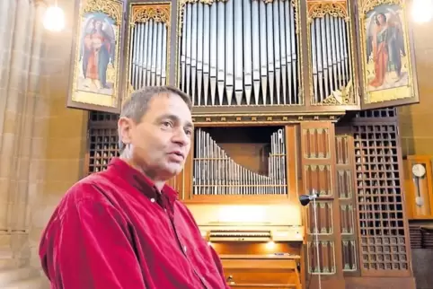 Kreiskantor Roland Lißmann aus Offenbach-Hundheim leitet die Kantorei Idar-Oberstein.
