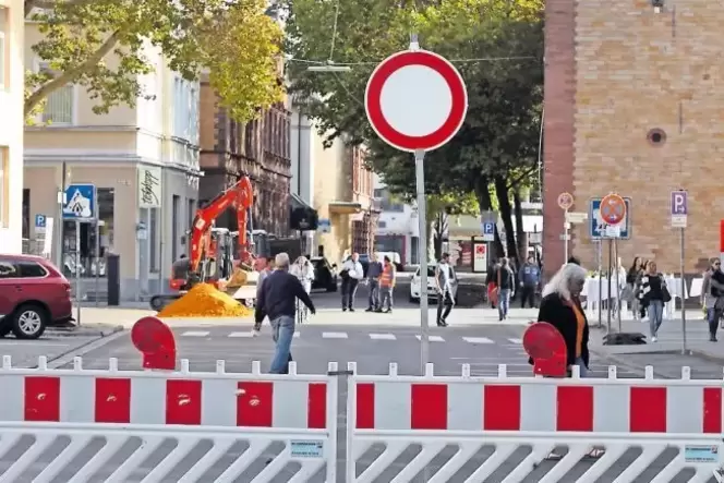 Die Stadt sei nach Bürgereinwänden Kompromisse eingegangen, sagte Thomas Hirsch. Die Ostbahnstraße war laut Maximilian Ingenthro
