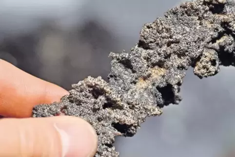 Ein Eisenmeteorit aus Magadan in Ostrussland.