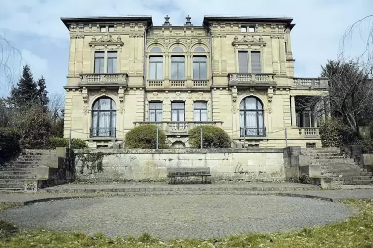 Die Villa Böhm, heute Stadtmuseum, einst Dienstsitz von Gauleiter Bürckel.