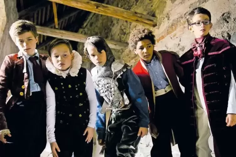 Die „Schrecksteiner“ Bande im ersten Teil des Kinderfilms „Burg Schreckenstein“.