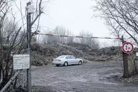Der Grüngutplatz Bolanderhof wird seit August durch eine Kamera überwacht. Die Durchfahrthöhe ist wie an den vier anderen Grüngu
