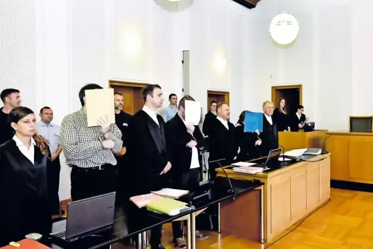 Ging in die zehnte Runde: der Mordprozess gegen drei ehemalige Pflegekräfte vor der 1. Strafkammer des Landgerichts Frankenthal.