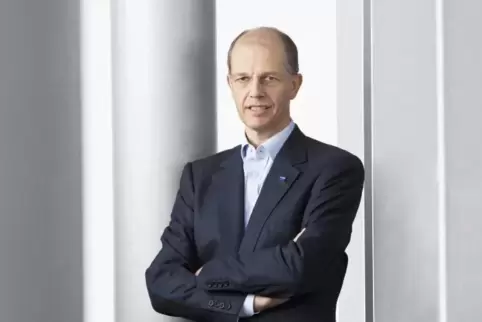 Der Präsident des Verbands der Chemischen Industrie, Kurt Bock, zeigte sich gestern optimistisch für die Aussichten der Branche 