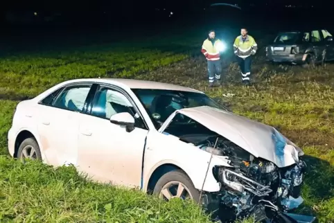 An der Kreuzung zwischen der Lambsheimer Umgehung und der L522 wurde ein 45-Jähriger am Freitagabend schwer verletzt.