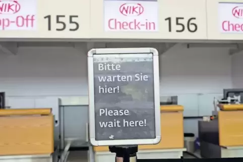 Nichts geht mehr: Niki-Check-in-Schalter am Flughafen Wien-Schwechat.